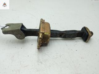 ограничитель открывания двери Nissan Almera Tino V10 2000, минивэн