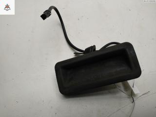 кнопка открытия багажника Ford Focus 2 поколение 2005, 1.6 л., i, бензин, МКПП, красный, хетчбэк 5 дв., 3M5119B514AC