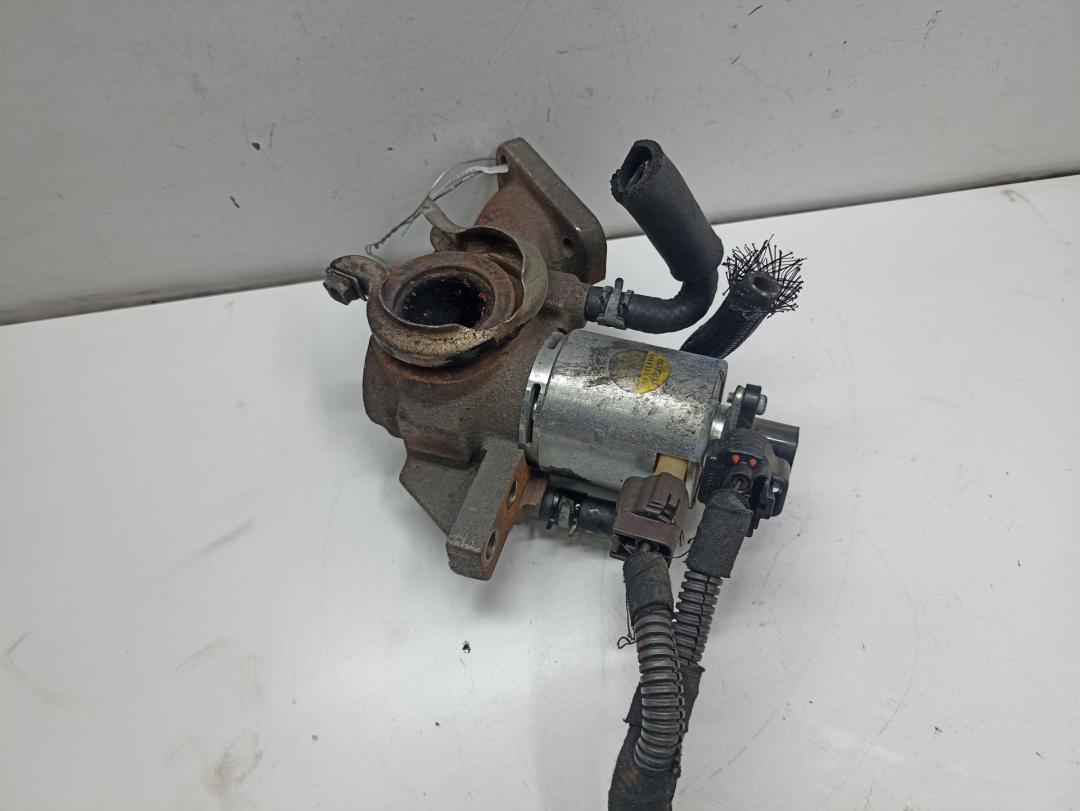 клапан EGR Opel Signum 2004, 3.0 л., дизель, АКПП, серый, хетчбэк 5 дв., 8973667830