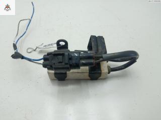 блок управления вентилятором (реле) Toyota Yaris Verso 2003, 1.3 л., бензин, МКПП, красный, минивэн, 2468102851