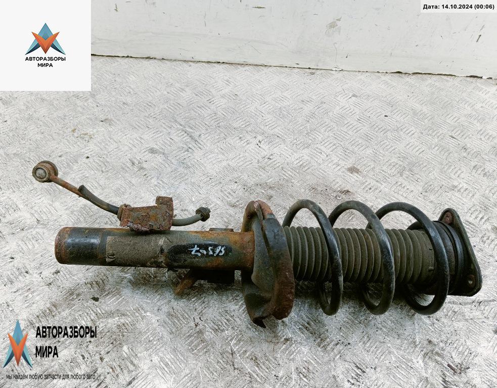 стойка передняя Ford Focus 2 поколение 2005, 1.4 л., бензин, МКПП, синий, хетчбэк 3 дв. - фото №1