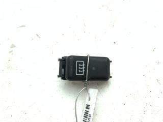 кнопка обогрева заднего стекла Mercedes-Benz C-Класс W202/S202 1995, 1.8 л., бензин, АКПП, зелёный, седан, 1408205110