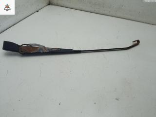 Щеткодержатель (поводок стеклоочистителя) задний Hyundai Atos 1 поколение [рестайлинг] 2000, 1.0 л., бензин, МКПП, чёрный, хетчбэк 5 дв., D226VLA