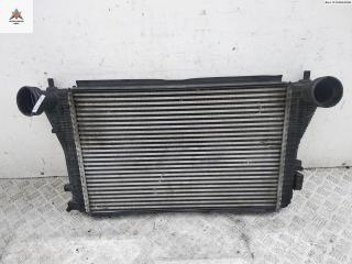 радиатор интеркулера Volkswagen Jetta 5 поколение 2007, 2.0 л., дизель, МКПП, серый, седан, 1K0145803S