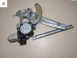 стеклоподъемник электрический задний левый Nissan Tiida C11 [рестайлинг] 2007, 1.6 л., бензин, МКПП, синий, хетчбэк 5 дв.