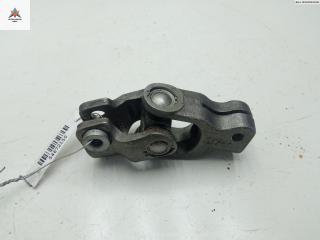 рулевой карданчик Toyota Yaris Verso 2003, 1.3 л., бензин, МКПП, красный, минивэн