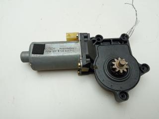 моторчик стеклоподъемника задний левый Volvo S70 / V70 1999, 2.4 л., МКПП, седан, 0130821742