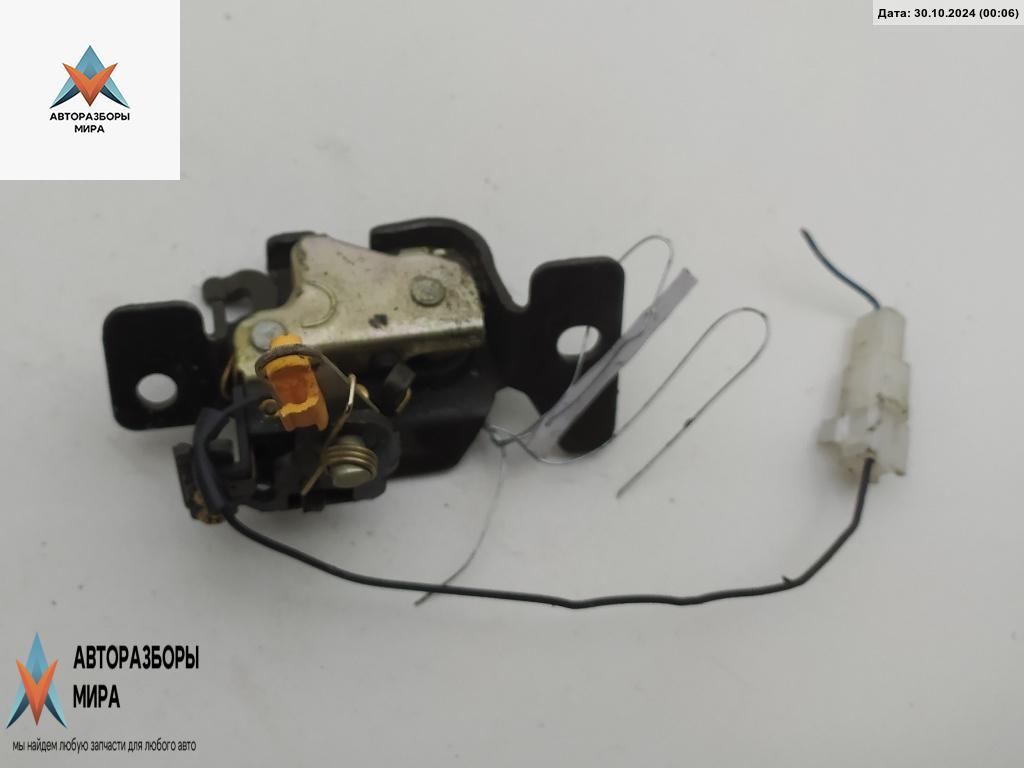 замок багажника Mazda 323C BA 1996, хетчбэк 3 дв. - фото №1