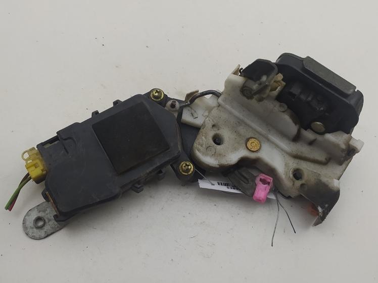 замок двери задней правой Subaru Legacy 1996, 2.0 л., бензин, МКПП, синий, универсал
