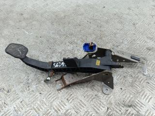 педаль сцепления Mazda 3 BK 2004, 1.6 л., дизель, МКПП, синий, хетчбэк 5 дв., CC2941300H