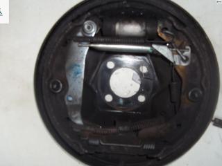 защитный кожух тормозного механизма Opel Corsa C [рестайлинг] 2003, 1.4 л., бензин, АКПП, белый, хетчбэк 3 дв.