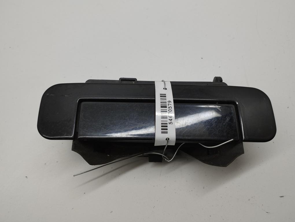 ручка наружная задняя левая Audi A4 B5 1997, 1.6 л., бензин, МКПП, чёрный, седан, 4A0839205