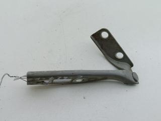 петля капота правая Ford Fiesta 5 поколение 2003, серый, хетчбэк 5 дв., 2S61-16800-BA