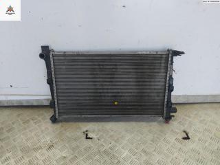 радиатор охлаждения Mercedes-Benz Vaneo W414 2002, 1.6 л., бензин, МКПП, чёрный, минивэн, 1685001702