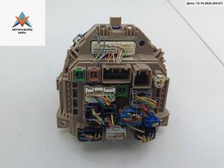 блок предохранителей Toyota Aygo 1 поколение 2007, 1.0 л., бензин, МКПП, красный, хетчбэк 5 дв., 838000H011A