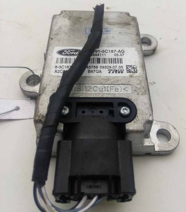 Блок управления ABS/ESP Ford S-Max 1 поколение 2009, 2.0 л., дизель, МКПП, красный, минивэн, 6G913C87AC - фото №1