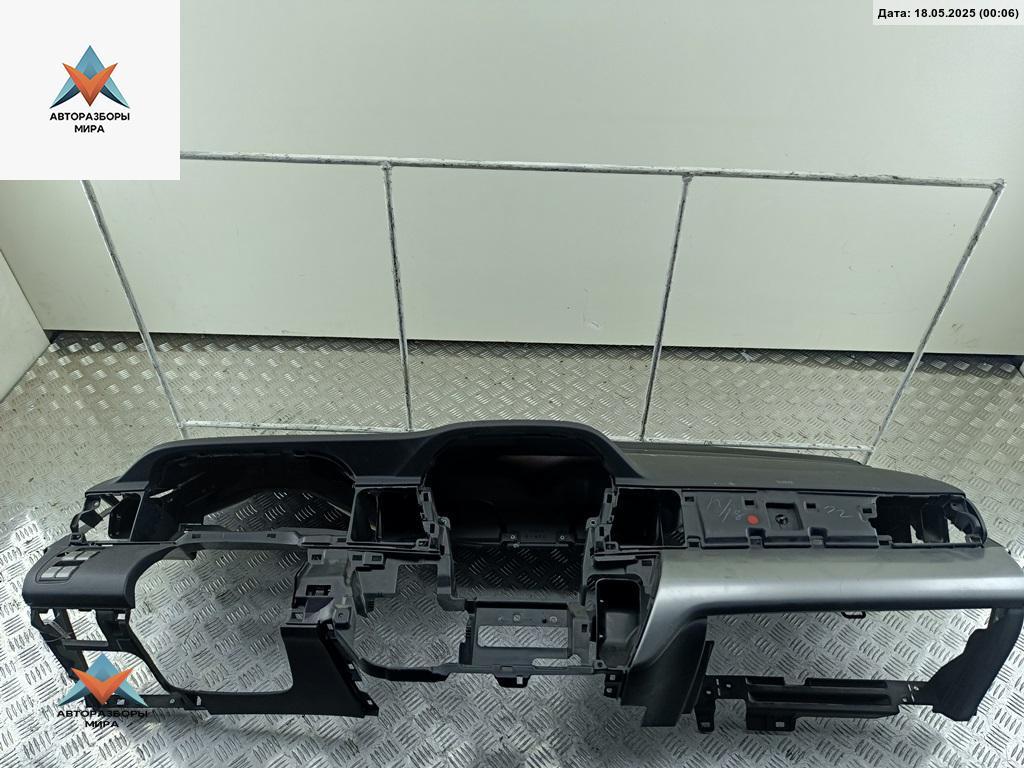 панель передняя салона (торпедо) Honda FR-V 1 поколение 2005, 2.2 л., дизель, МКПП, чёрный, минивэн - фото №1