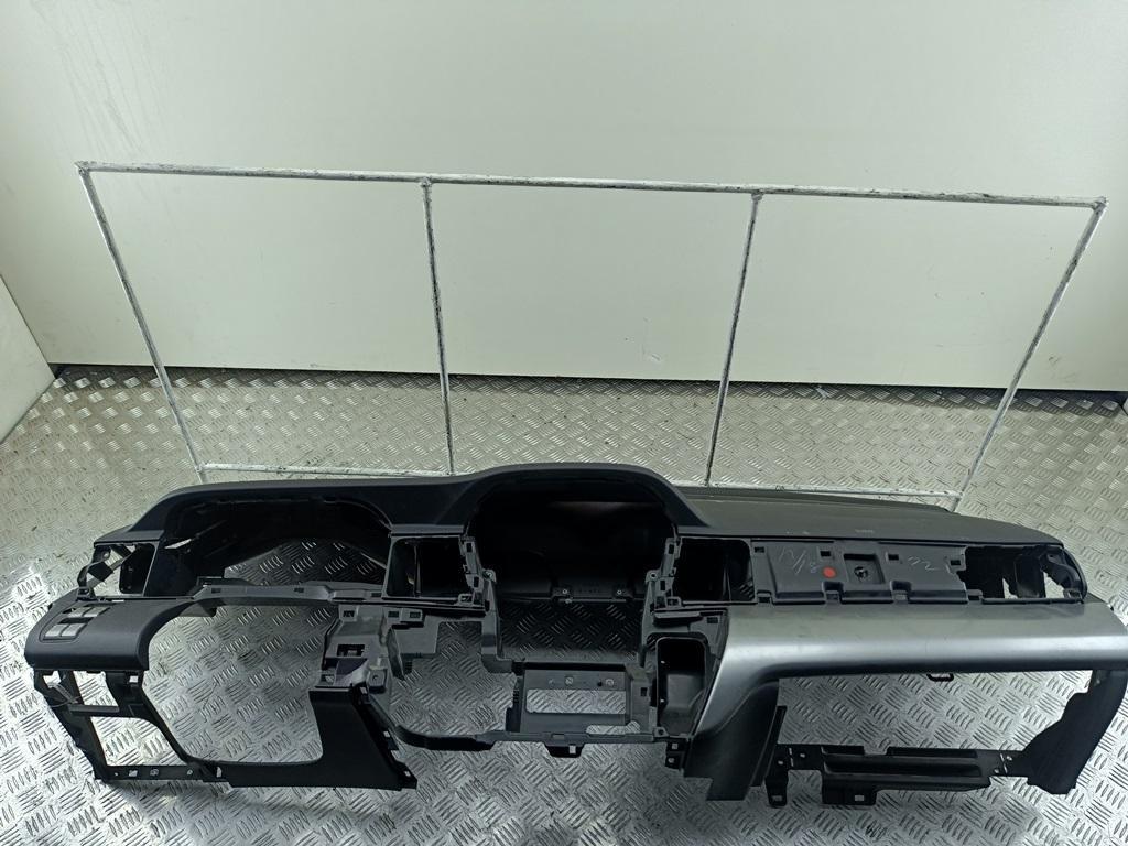 панель передняя салона (торпедо) Honda FR-V 2005, 2.2 л., дизель, МКПП, чёрный, минивэн