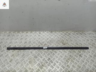 молдинг двери передней правой BMW 3 серия E46 1999, 1.9 л., бензин, МКПП, красный, седан, 8208450