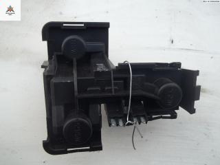 панель заднего левого фонаря Opel Omega B 1995, 2.0 л., бензин, МКПП, серый, седан, 503212