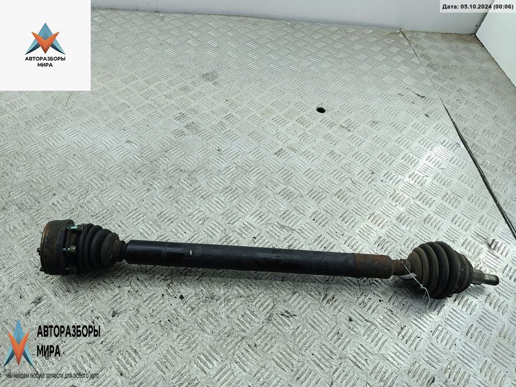 полуось передняя правая (приводной вал, ШРУС) Volkswagen Golf 4 поколение 2002, 1.4 л., бензин, МКПП, серый, хетчбэк 3 дв. - фото №1
