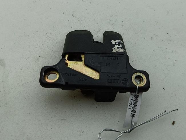 замок багажника Audi A4 B5 1996, седан, 8D5827505F