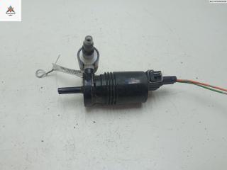 насос (моторчик) омывателя стекла Nissan Micra K12 2008, красный, хетчбэк 3 дв.