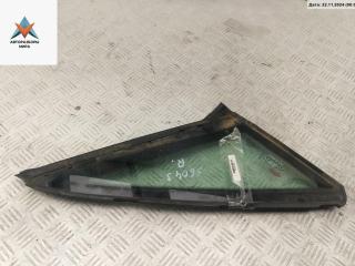 стекло (иные) Audi A8 D2/4D 1996, 2.8 л., бензин, АКПП, чёрный, седан, 4D0845300