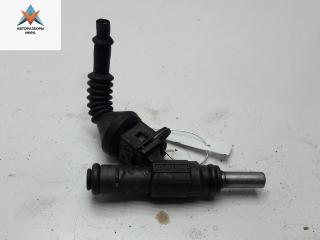 форсунка Volkswagen Passat B5 1999, 1.8 л., бензин, МКПП, синий, универсал, 06B133551B