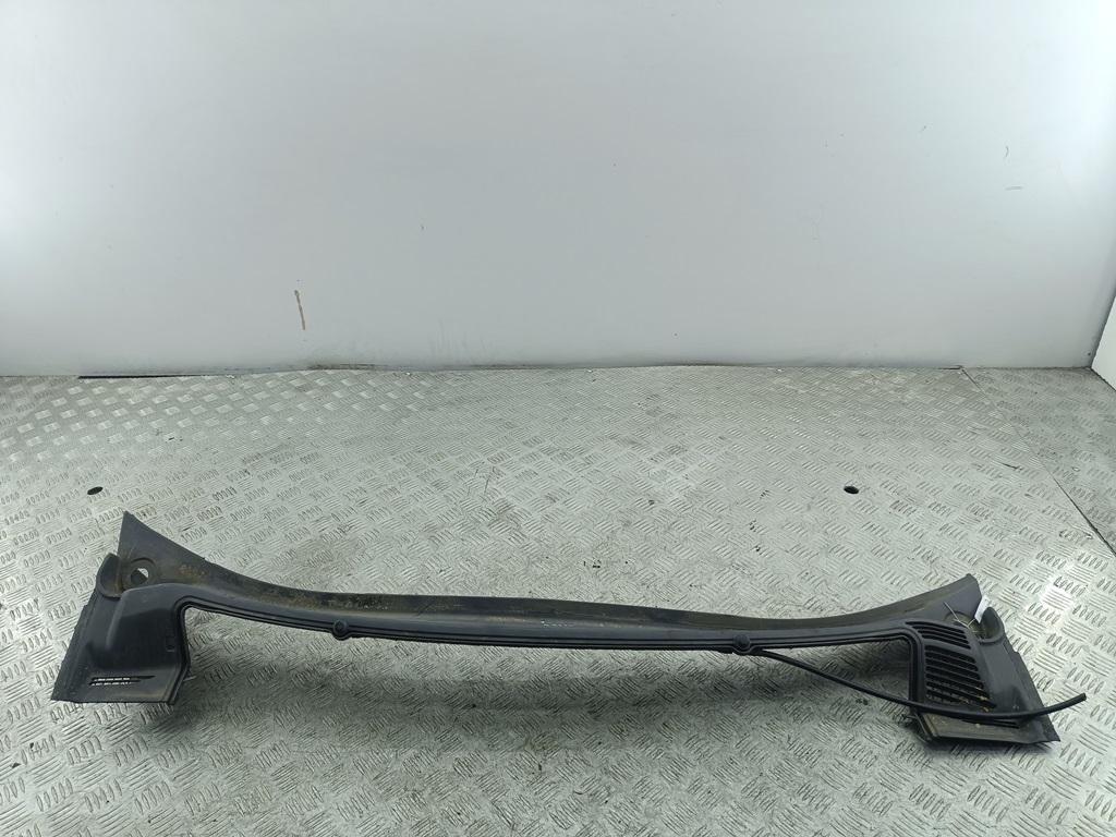 дождевик Opel Zafira 1 поколение (A) 2001, 1.8 л., бензин, АКПП, красный, минивэн - фото №1