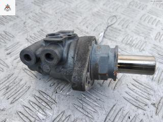 цилиндр тормозной главный Suzuki Ignis 1 поколение (FH) 2001, 1.3 л., бензин, МКПП, зелёный, хетчбэк 5 дв.