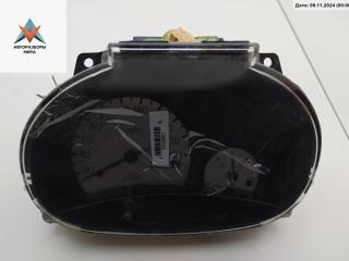 приборная панель Ford Ka 1 поколение 2002, 1.3 л., бензин, МКПП, красный, хетчбэк 3 дв.