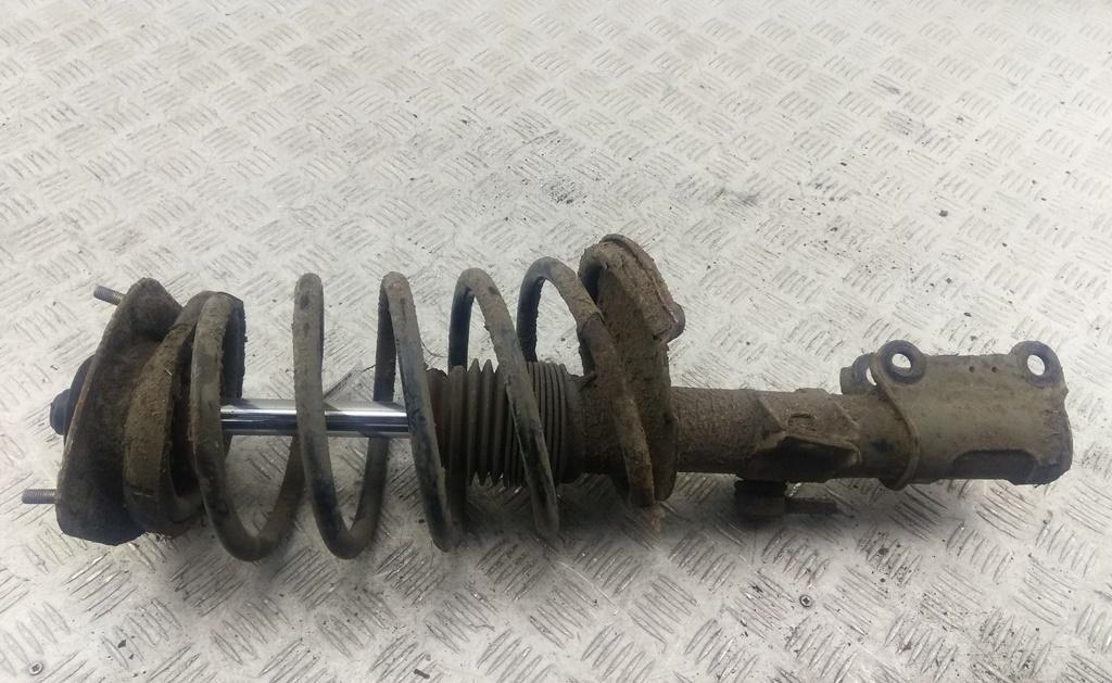 стойка передняя Volvo V70 2000, 2.4 л., бензин, АКПП, красный, универсал