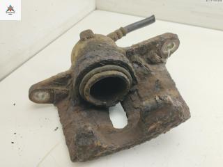 суппорт передний правый Suzuki Wagon R 2 поколение [рестайлинг] 2002, 1.3 л., бензин, МКПП, красный, хетчбэк 5 дв.