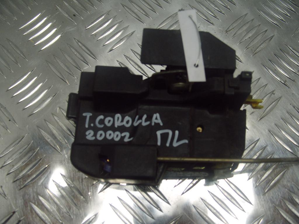 замок двери передней левой Toyota Corolla 2001, 1.4 л., бензин, МКПП, красный, универсал