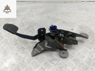 педаль сцепления Mazda 3 BK [рестайлинг] 2006, 1.6 л., дизель, МКПП, серый, хетчбэк 5 дв., CC29-41-300H