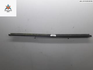 Молдинг стекла двери наружный Volkswagen Golf 4 поколение 1998, 1.6 л., бензин, МКПП, чёрный, хетчбэк 5 дв.