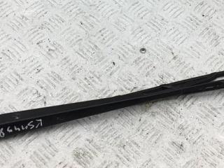 Щеткодержатель (поводок стеклоочистителя) передний Ford Fusion 1 поколение 2003, 1.4 л., бензин, МКПП, серый, хетчбэк 5 дв., 2N1117526AC