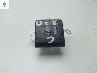 ручка открывания капота Toyota Yaris Verso 2003, 1.3 л., бензин, МКПП, красный, минивэн