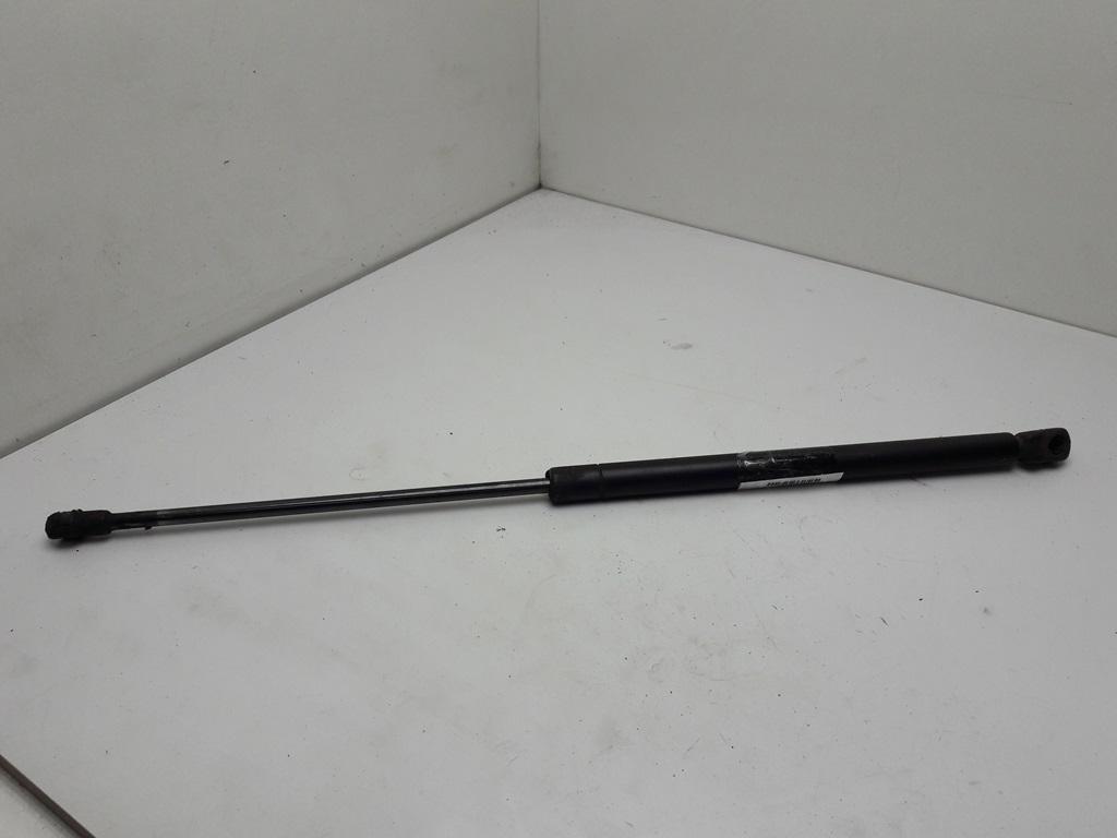 амортизатор крышки багажника (3-5 двери) Volkswagen Passat B5 1999, 1.9 л., дизель, МКПП, синий, универсал, 1J6827550 - фото №1