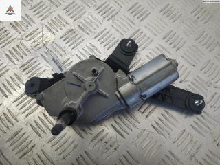 Двигатель стеклоочистителя заднего (моторчик дворников) Hyundai i10 1 поколение 2009, 1.1 л., бензин, МКПП, красный, хетчбэк 5 дв., 98700-OX000