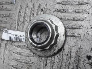 Цапфа задняя (ось ступицы) Skoda Fabia 2 поколение (5J) [рестайлинг] 2010, 1.2 л., бензин, МКПП, серый, хетчбэк 5 дв., 22H
