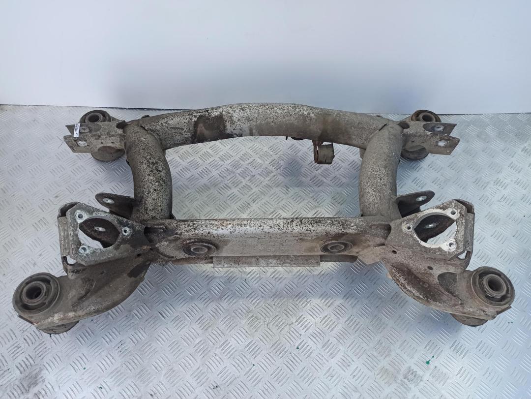подрамник передний BMW 5 E39 1999, 2.0 л., бензин, МКПП, синий, универсал, 1091422