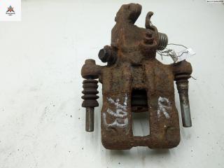 суппорт задний правый Nissan Primera P11 1998, 1.6 л., бензин, МКПП, синий, седан