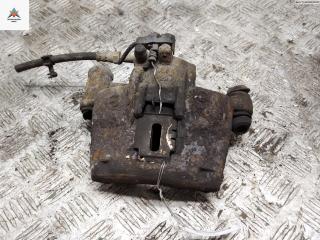 суппорт передний правый Mercedes-Benz Vito-1 W638 1998, 2.3 л., бензин, МКПП, жёлтый, микроавтобус