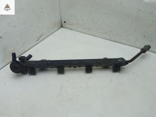 топливная рампа Mitsubishi Colt 5 поколение (CJO) 1996, 1.3 л., бензин, МКПП, красный, хетчбэк 3 дв., 2990