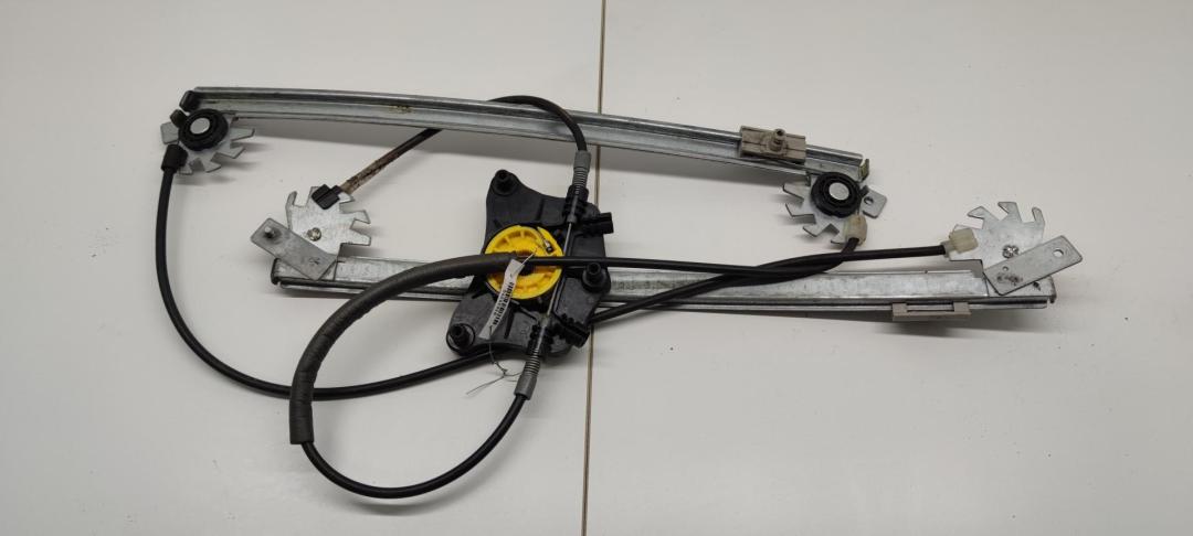 стеклоподъемник электрический передний правый Audi A6 4F/C6 2007, 2.0 л., дизель, АКПП, чёрный, седан, PA66G30 - фото №1
