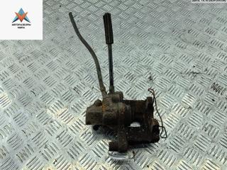 суппорт задний левый Ford Focus 2 поколение 2006, 1.6 л., i, бензин, МКПП, красный, универсал