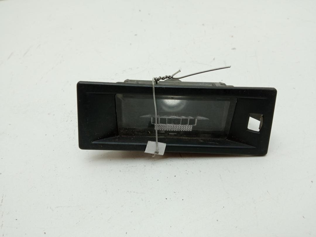 подсветка номера Fiat Brava 1997, 1.6 л., бензин, МКПП, красный, хетчбэк 5 дв., 7767732