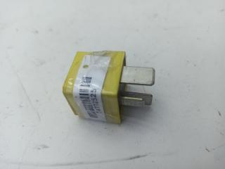 реле бензонасоса Opel Astra H 2006, 1.9 л., дизель, МКПП, серый, универсал, 90226846
